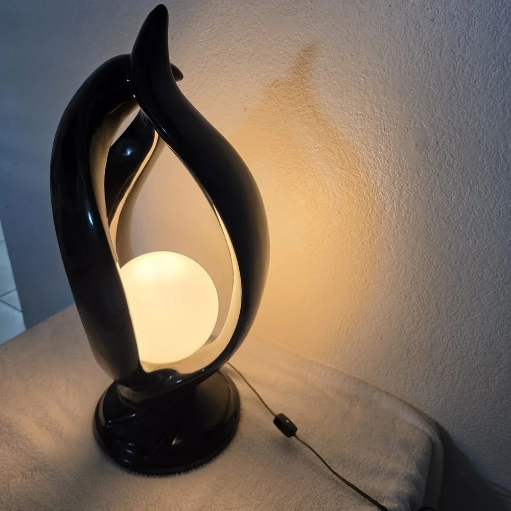 Genuine Harris Lamp of Elegance Ceramic Black Art Deco Electric Lamp Vintage